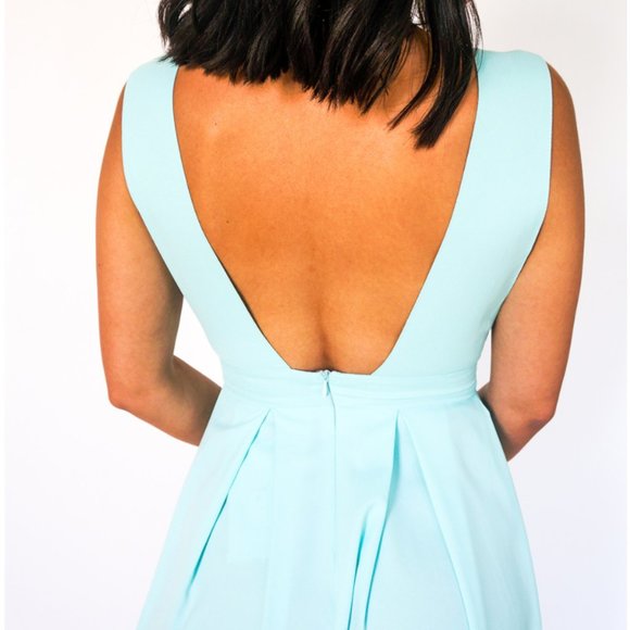 Plunge Skater Midi Dress - Picture 3 of 5